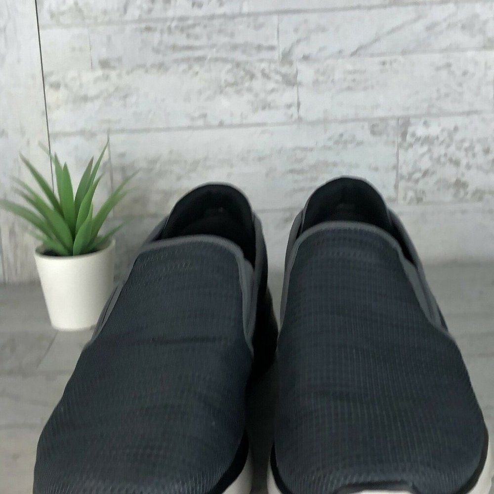 Skechers SN 52937S Gray Slip On Dual Lite Relaxed Fit Men's Sz 9 - Picture 3 of 12